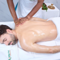 Why Dubai Professionals Are Choosing Abhyanga Therapy for Stress Relief and Body Rejuvenation